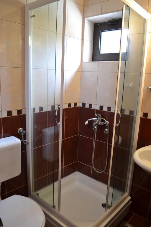 Guesthouse Orlovic 부드바 객실 사진