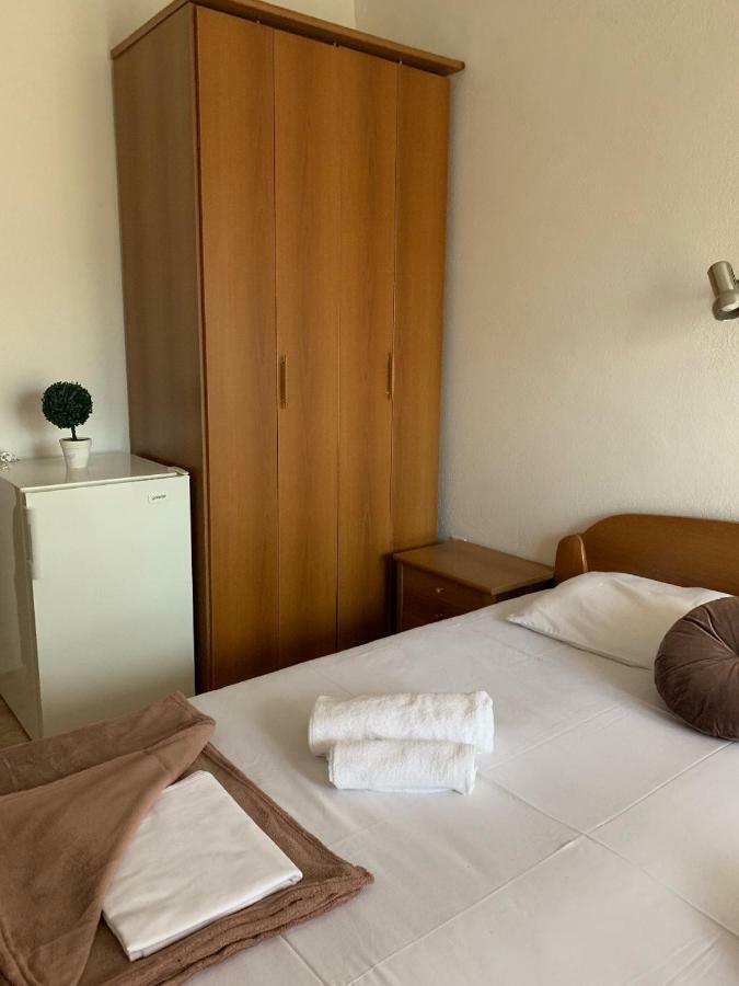 Guesthouse Orlovic 부드바 외부 사진