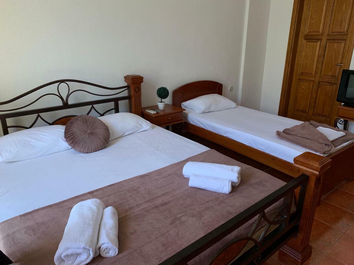 Guesthouse Orlovic 부드바 외부 사진