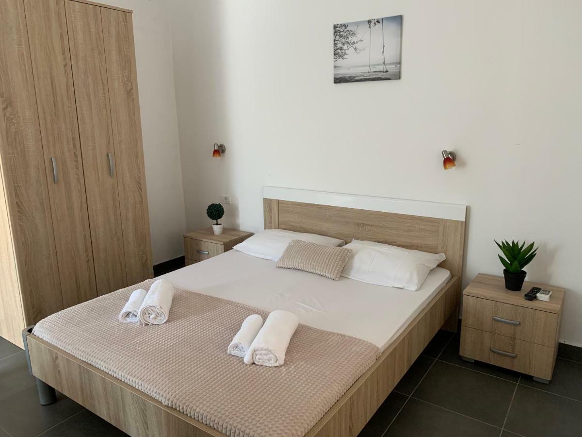 Guesthouse Orlovic 부드바 외부 사진