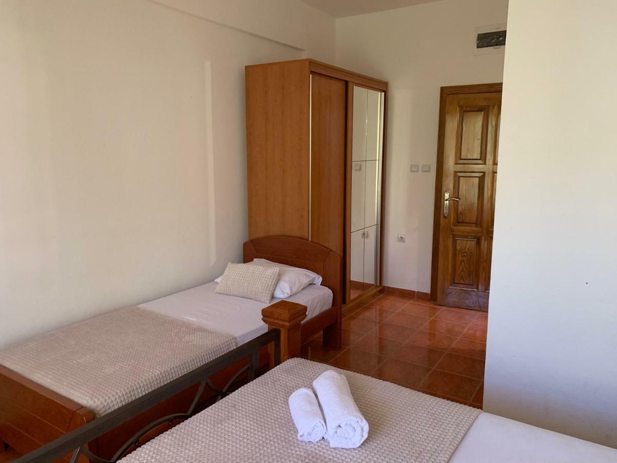 Guesthouse Orlovic 부드바 외부 사진